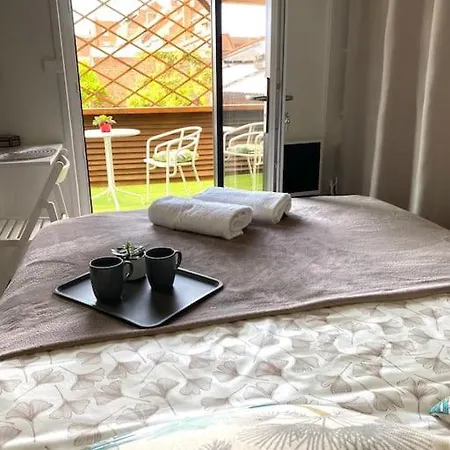 La Terrasse, Train - Paris Trajet D'environ 1 Heure 10 Minutes Appartement *