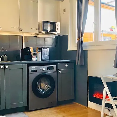 아파트 La Terrasse, Train - Paris Trajet D'environ 1 Heure 10 Minutes *
